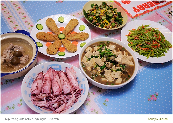 【晚餐】蔭鼓鮮蚵豆腐．肉燥秋葵．清炒澎湖小卷．乾炒四季豆．香檸雞柳條．水里梅子雞湯