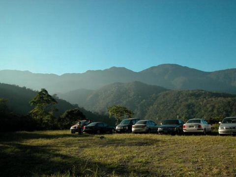 《走過》台北三峽。北插天山（2005.11）